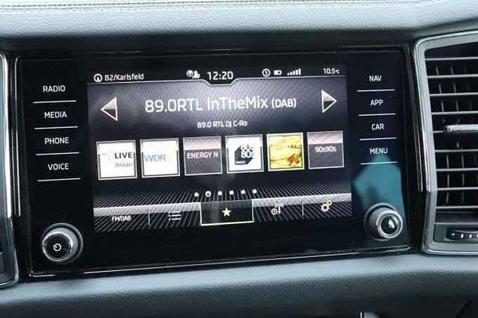 SKODA Kodiaq 2.0 TSI DSG 4x4 STYLE*Standheizung*NAVI*