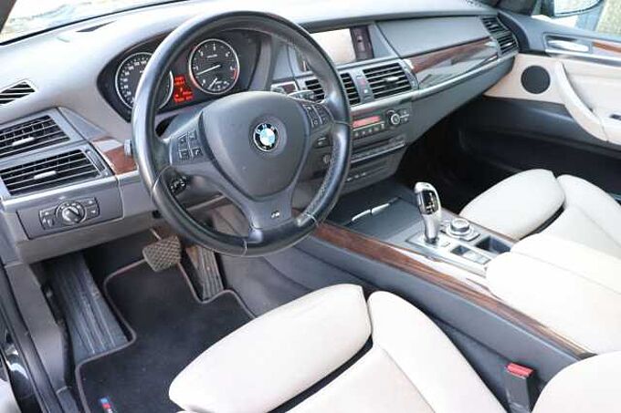 BMW X5 xDrive40d*Softclose*Panorama*Headup*