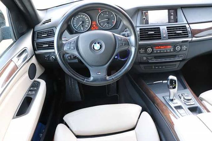 BMW X5 xDrive40d*Softclose*Panorama*Headup*
