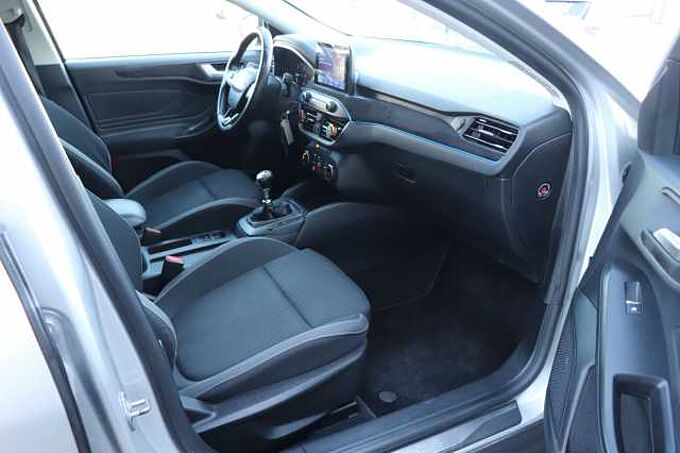 Ford Focus 2,0 EcoBlue Cool & Connect Turnier*CAM*Win