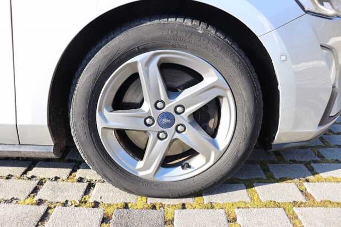 Ford Focus 2,0 EcoBlue Cool & Connect Turnier*CAM*Win