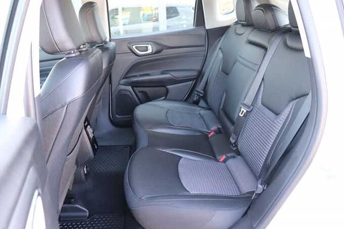 Jeep Compass 1.5l GSE 48V e-Hybrid Altitude DCT*360&deg;*