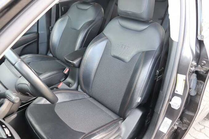 Jeep Compass 2.0 MultiJet Opening Edition 4x4 Auto