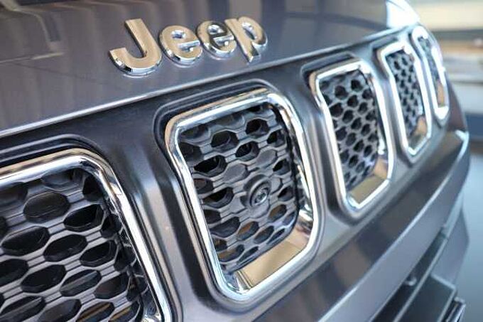 Jeep Compass 1.5l GSE 48V e-Hybrid Altitude DCT*360&deg;*