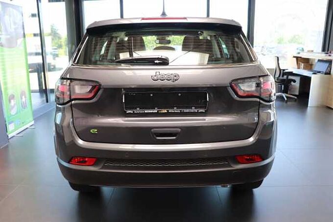 Jeep Compass 1.5l GSE 48V e-Hybrid Altitude DCT*360&deg;*
