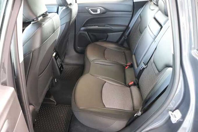 Jeep Compass 1.5l GSE 48V e-Hybrid Altitude DCT*360&deg;*