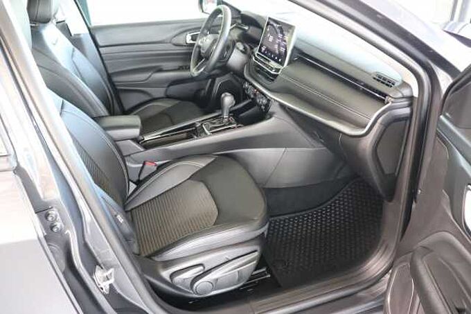Jeep Compass 1.5l GSE 48V e-Hybrid Altitude DCT*360&deg;*