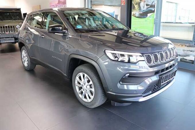 Jeep Compass 1.5l GSE 48V e-Hybrid Altitude DCT*360&deg;*