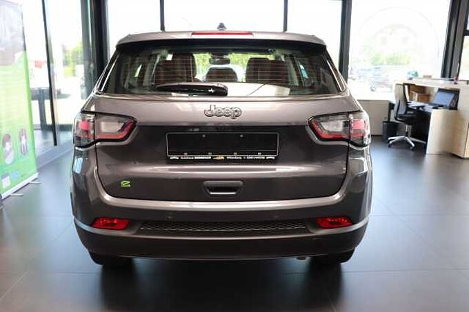 Jeep Compass 1.5l GSE 48V e-Hybrid Altitude DCT*360&deg;*