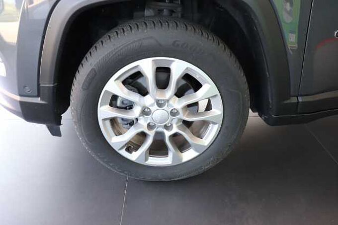 Jeep Compass 1.5l GSE 48V e-Hybrid Altitude DCT*360&deg;*