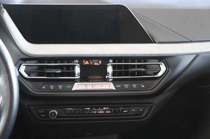 BMW 118 i Advantage*LED*Business*Comfortpaket