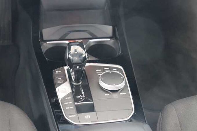BMW 118 i Advantage*LED*Business*Comfortpaket