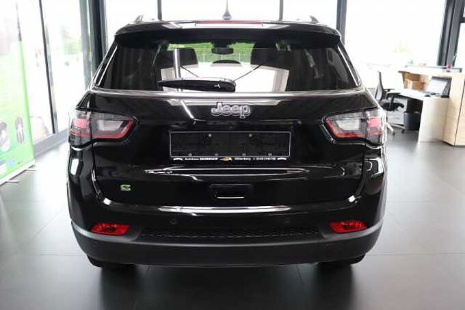 Jeep Compass 1.5l GSE T4 48V e-Hybrid Limited DCT*360