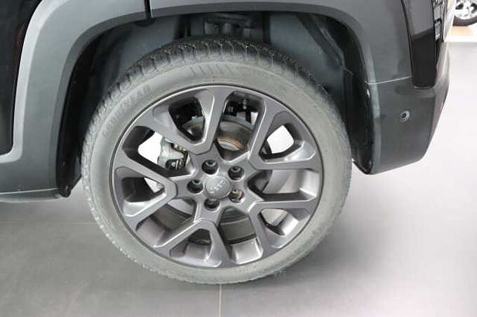 Jeep Renegade 1.5l GSE 48V e-Hybrid Limited DCT* 19'