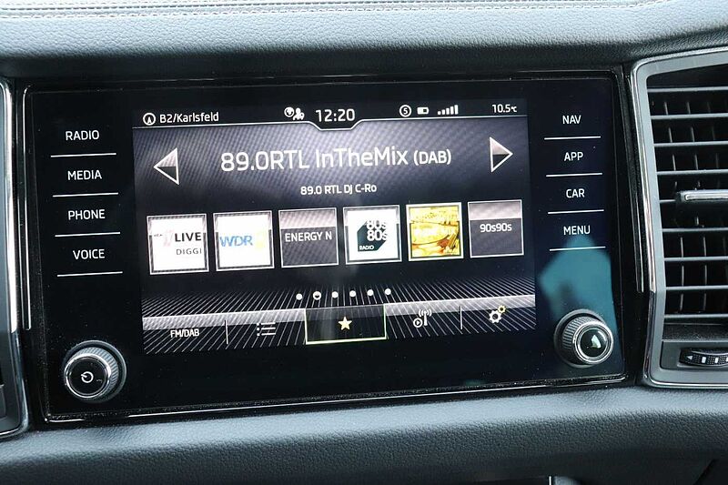 SKODA Kodiaq 2.0 TSI DSG 4x4 STYLE*Standheizung*NAVI*