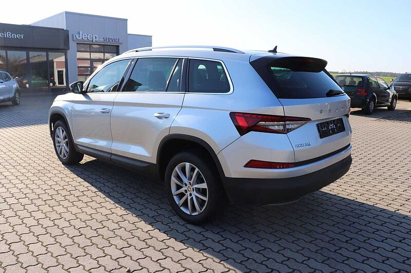 SKODA Kodiaq 2.0 TSI DSG 4x4 STYLE*Standheizung*NAVI*