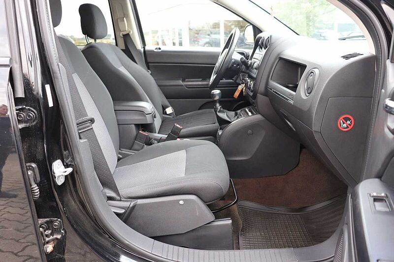 Jeep Compass 2.0 Sport 4x2*AHK*