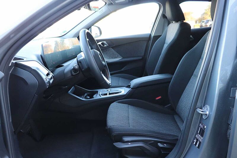 BMW 120 1 Limousine Steptronic*Kamera*SHZ*