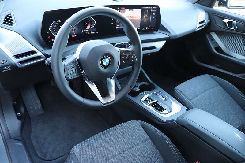 BMW 120 1 Limousine Steptronic*Kamera*SHZ*