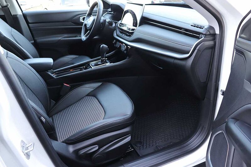 Jeep Compass 1.5l GSE 48V e-Hybrid Altitude DCT*360&deg;*