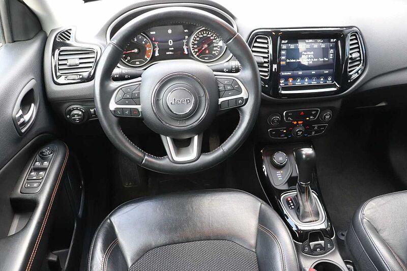 Jeep Compass 2.0 MultiJet Opening Edition 4x4 Auto