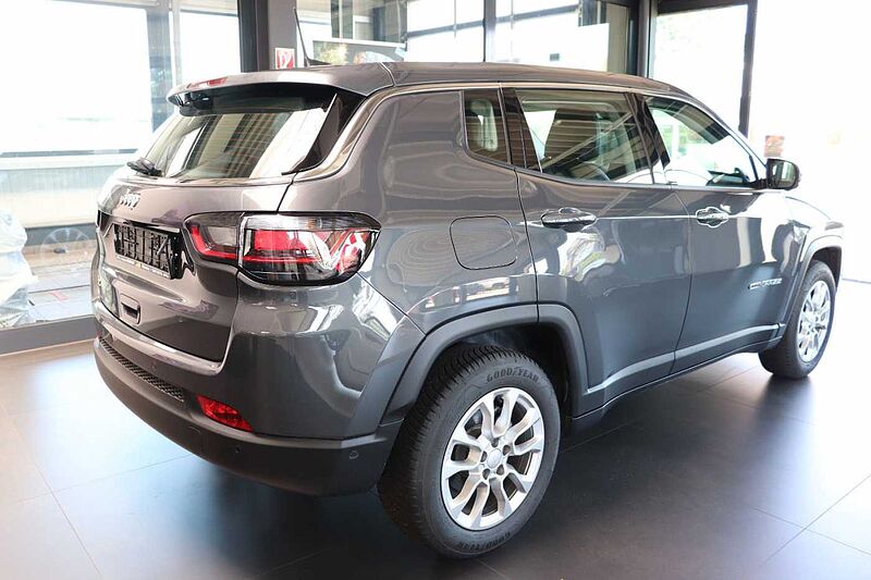 Jeep Compass 1.5l GSE 48V e-Hybrid Altitude DCT*360&deg;*