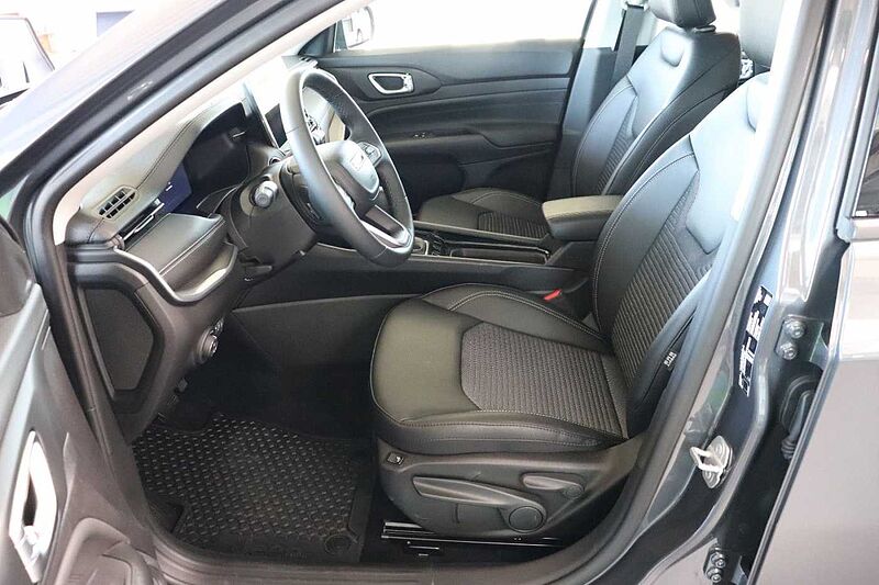 Jeep Compass 1.5l GSE 48V e-Hybrid Altitude DCT*360&deg;*