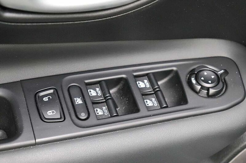 Jeep Renegade 1.5l GSE 48V e-Hybrid Limited DCT* 19'